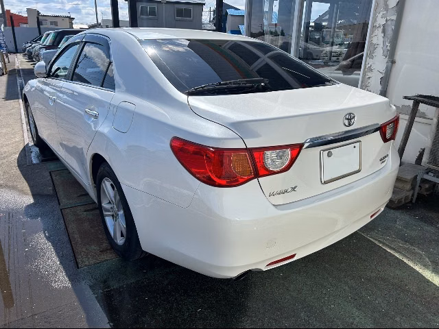 TOYOTA MARK X