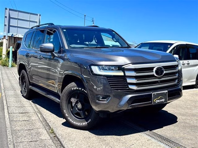 TOYOTA LAND CRUISER