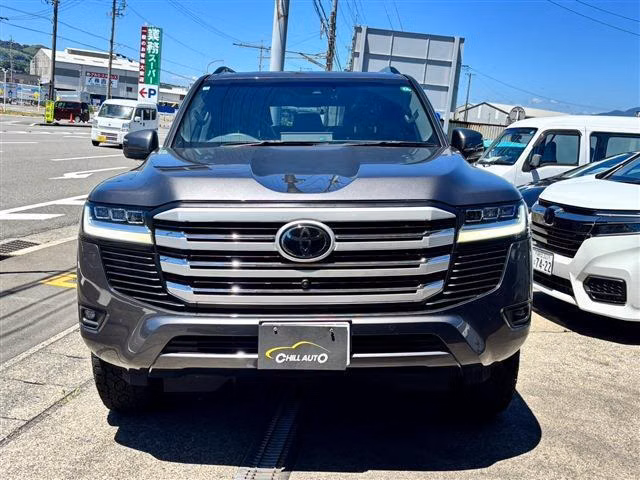 TOYOTA LAND CRUISER
