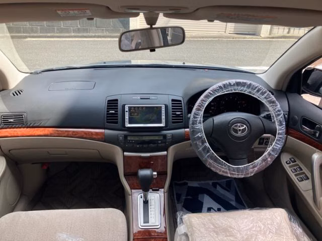 TOYOTA PREMIO