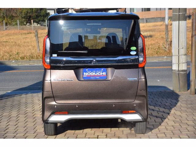 MITSUBISHI EK SPACE