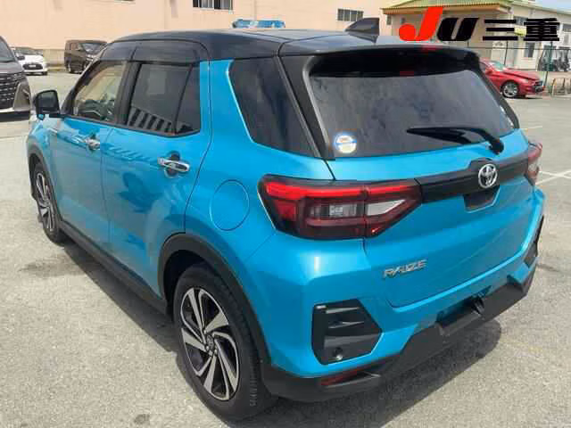 TOYOTA RAIZE