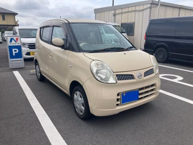NISSAN MOCO