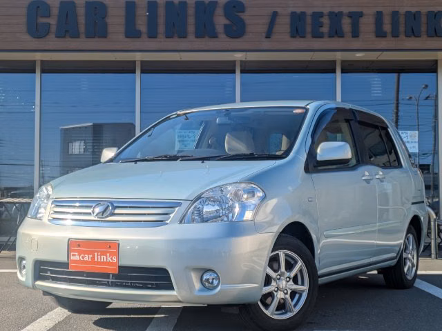 TOYOTA RAUM