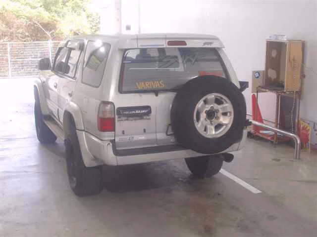 TOYOTA HILUX SURF