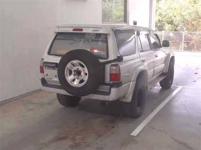 TOYOTA HILUX SURF