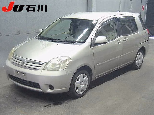 TOYOTA RAUM