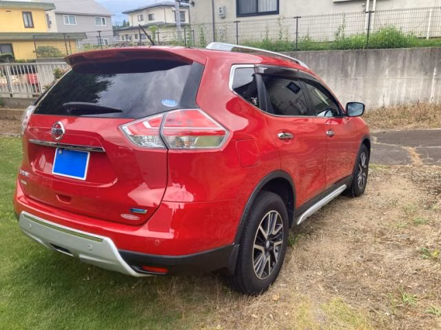 NISSAN X-TRAIL