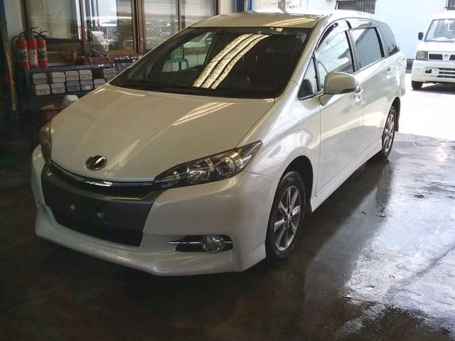 TOYOTA WISH
