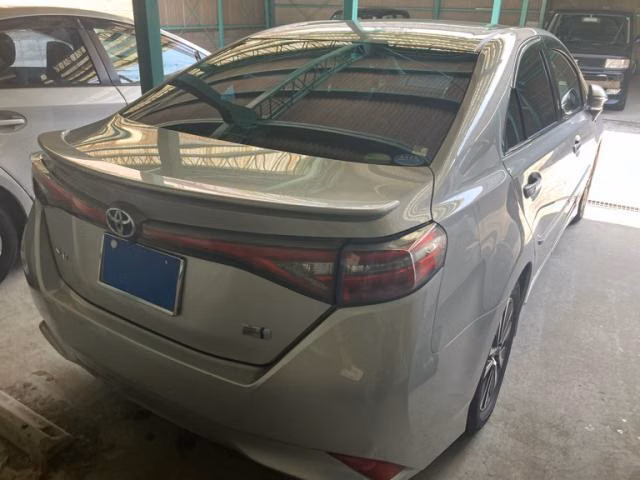 TOYOTA SAI