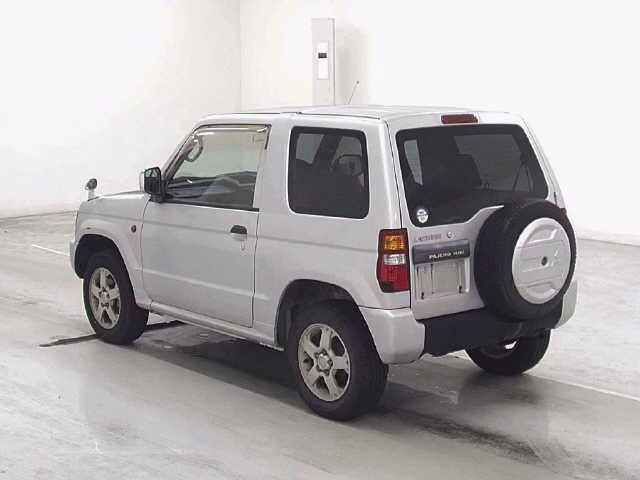 MITSUBISHI PAJERO MINI