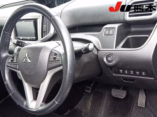 MITSUBISHI DELICA D:2