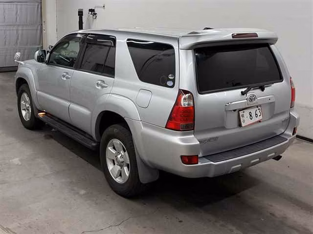 TOYOTA HILUX SURF