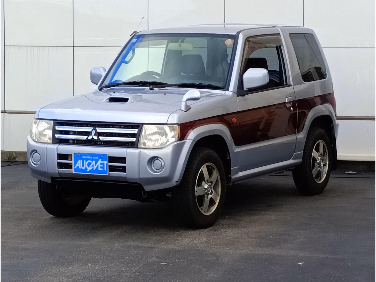 MITSUBISHI PAJERO MINI