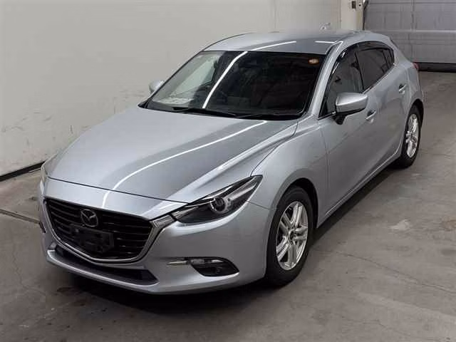 MAZDA AXELA