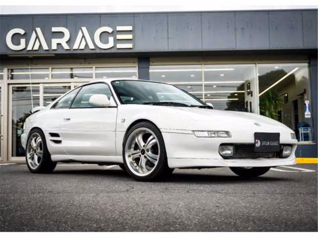 TOYOTA MR2