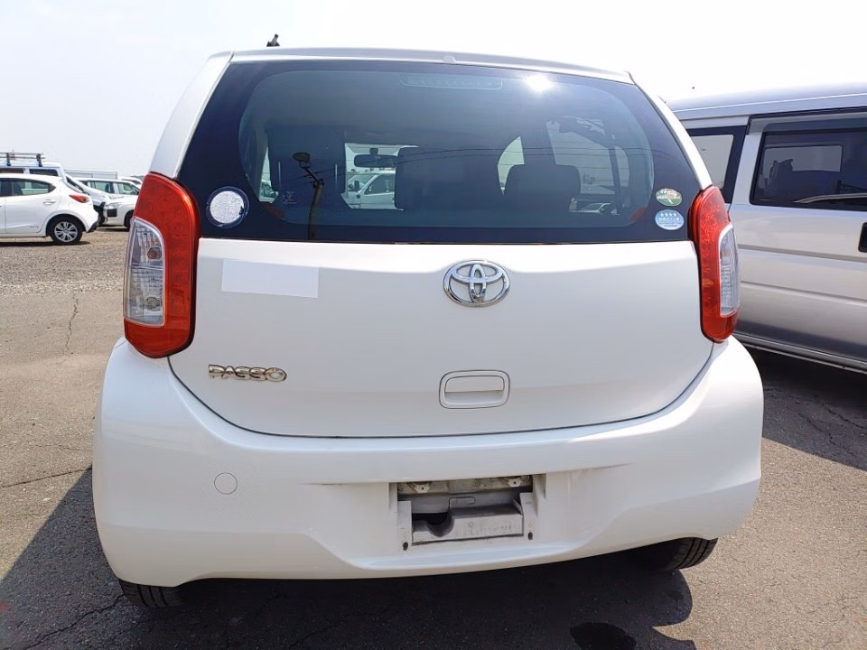 TOYOTA PASSO