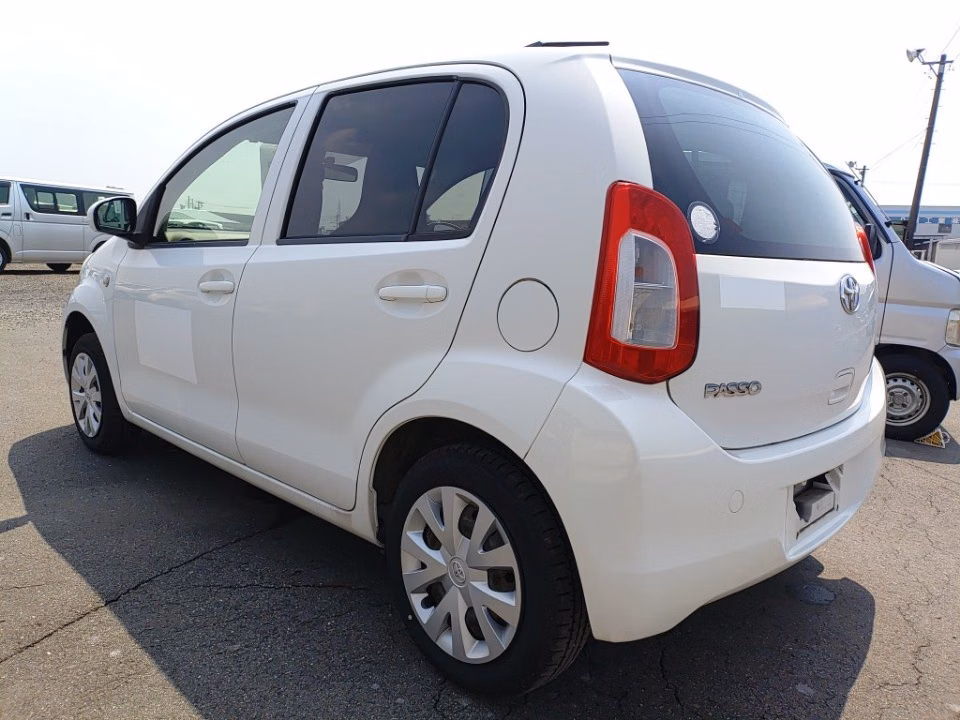 TOYOTA PASSO