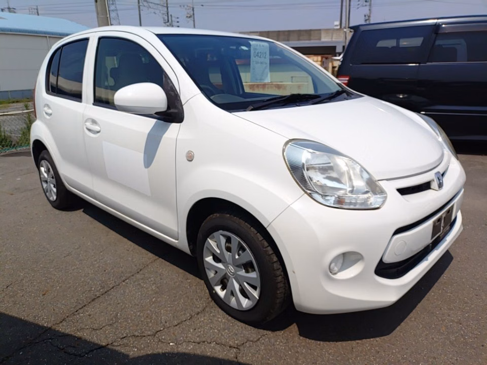 TOYOTA PASSO