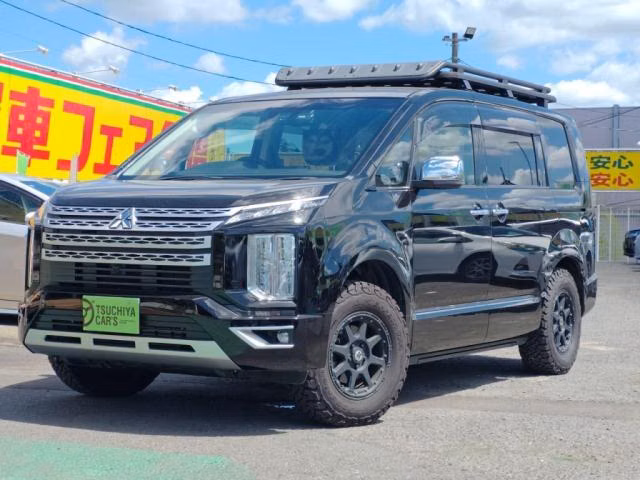 MITSUBISHI DELICA D:5