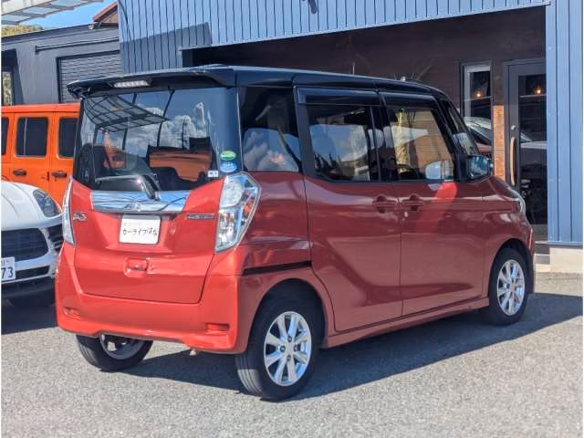 MITSUBISHI EK SPACE
