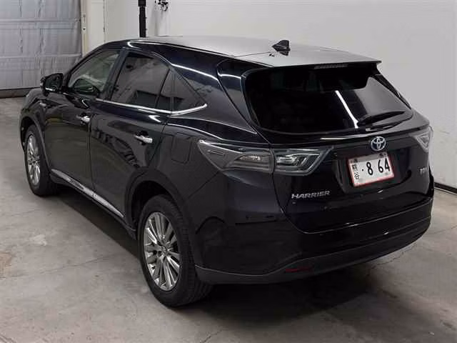 TOYOTA HARRIER