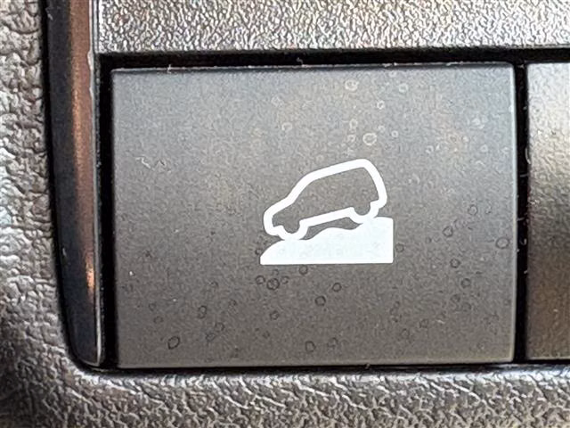 MITSUBISHI EK X