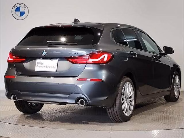 BMW 1-SERIES