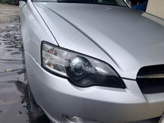SUBARU LEGACY B4