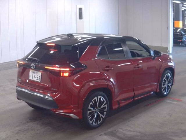 TOYOTA YARIS CROSS