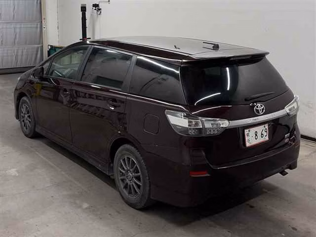 TOYOTA WISH