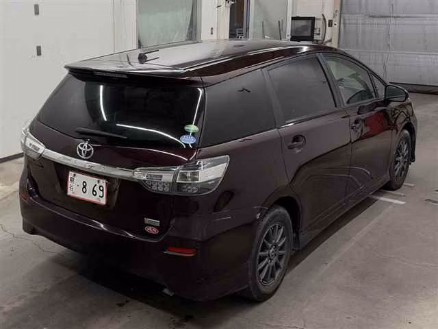 TOYOTA WISH