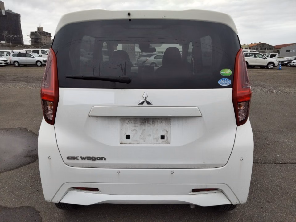 MITSUBISHI EK WAGON