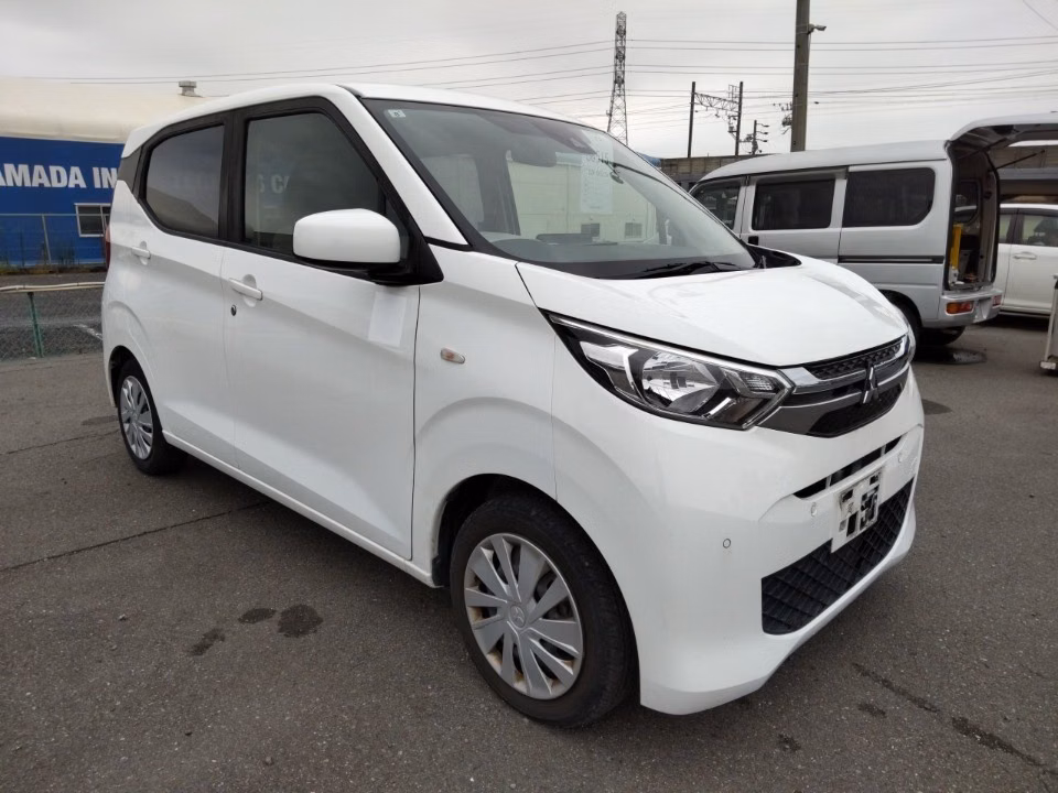 MITSUBISHI EK WAGON