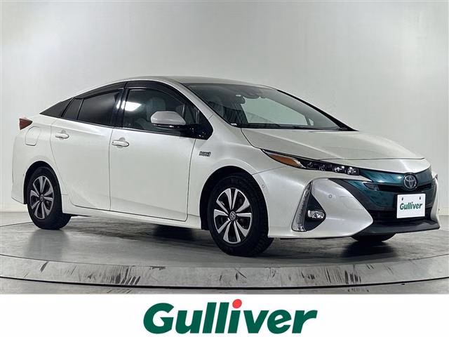 TOYOTA PRIUS PHV