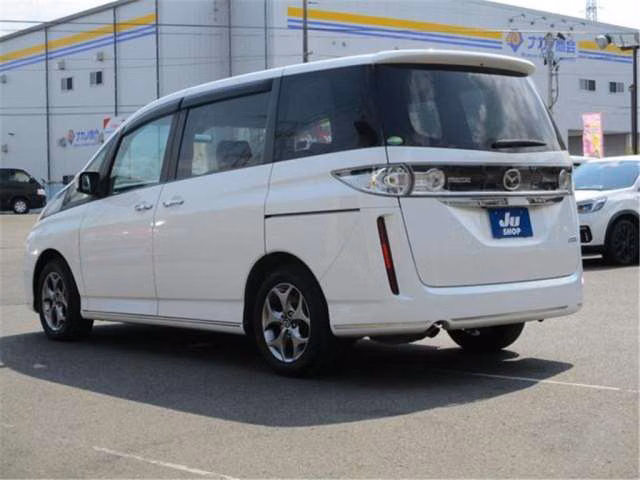 MAZDA BIANTE