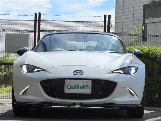 MAZDA ROADSTER