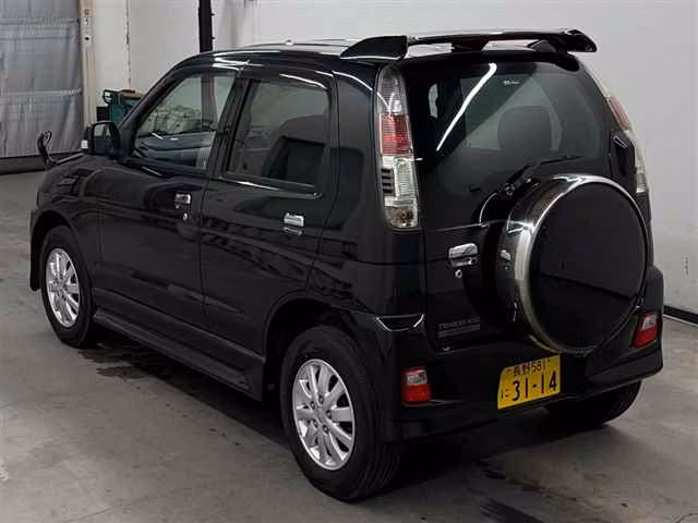 DAIHATSU TERIOS KID