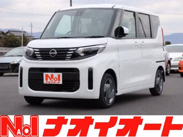 NISSAN ROOX