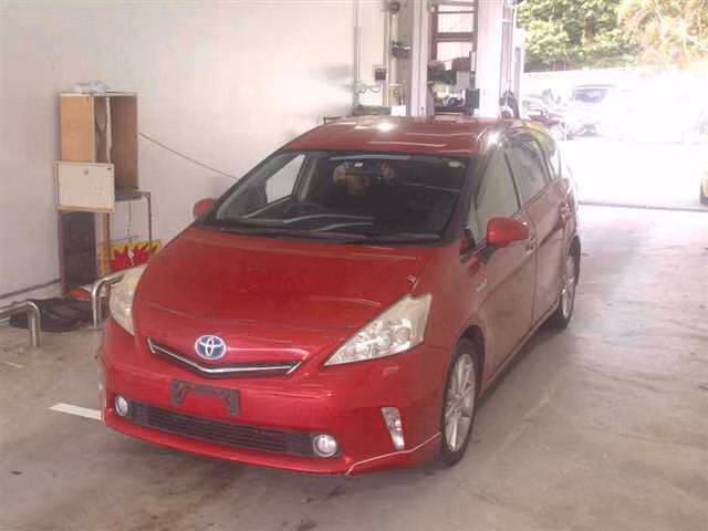 TOYOTA PRIUS ALPHA