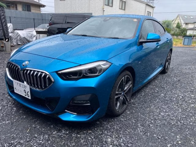 BMW 1-SERIES