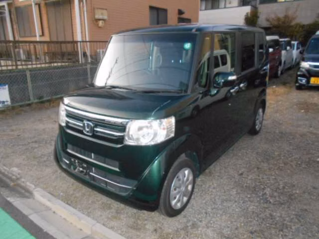 HONDA N-BOX