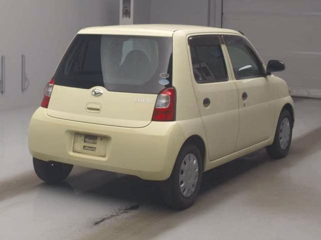 DAIHATSU ESSE