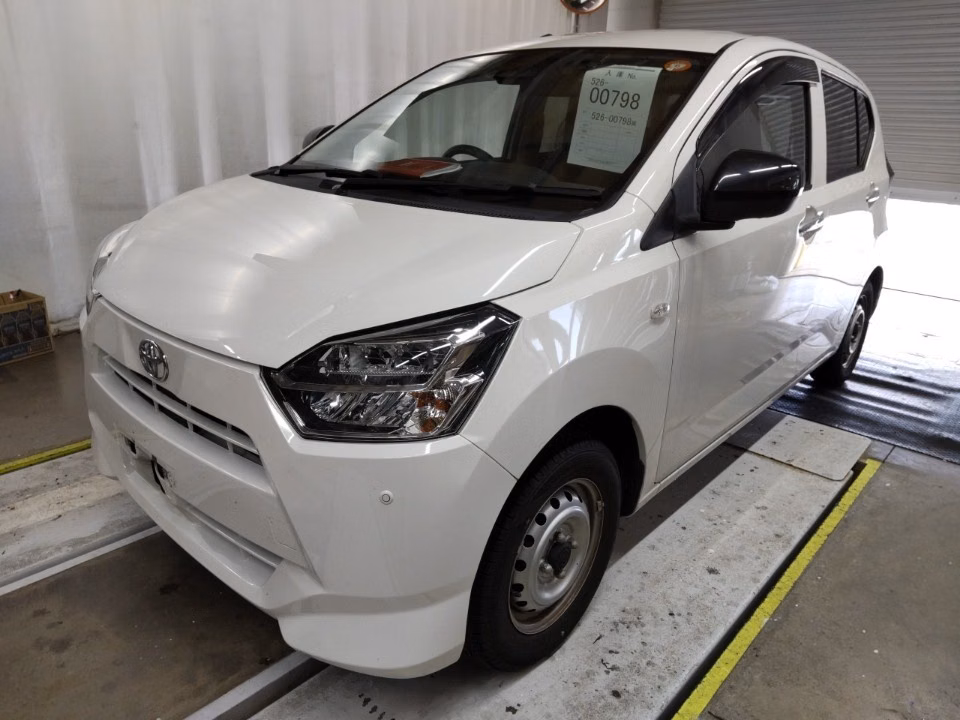 TOYOTA PIXIS EPOCH