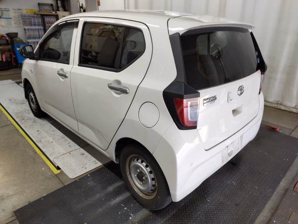 TOYOTA PIXIS EPOCH
