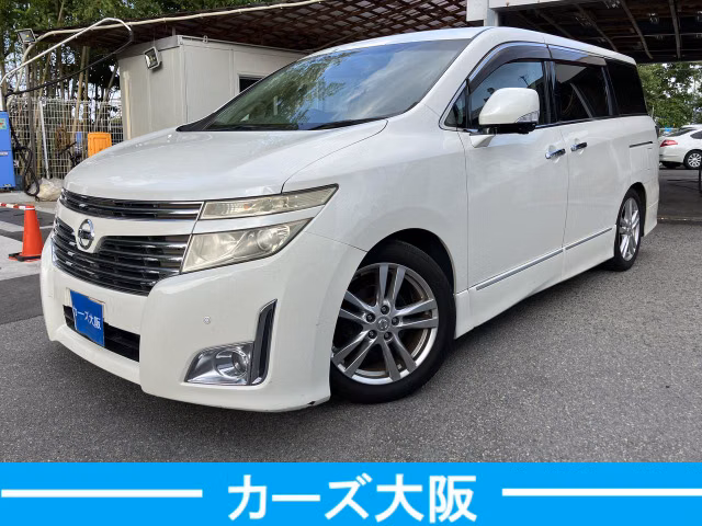 NISSAN ELGRAND