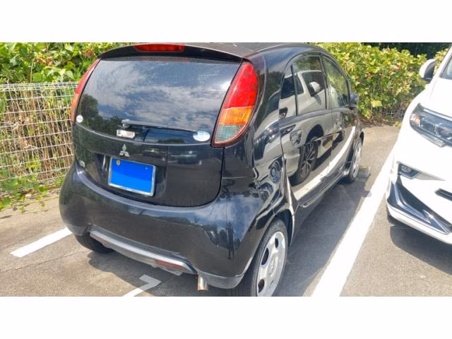 MITSUBISHI I