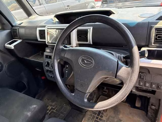 DAIHATSU HIJET CADDIE