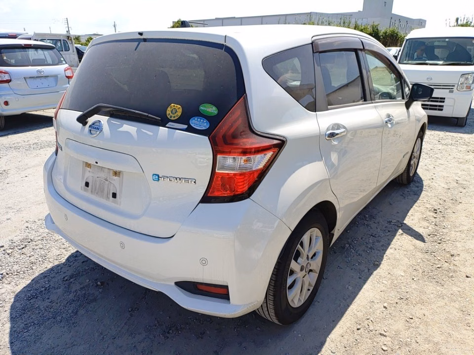 NISSAN NOTE