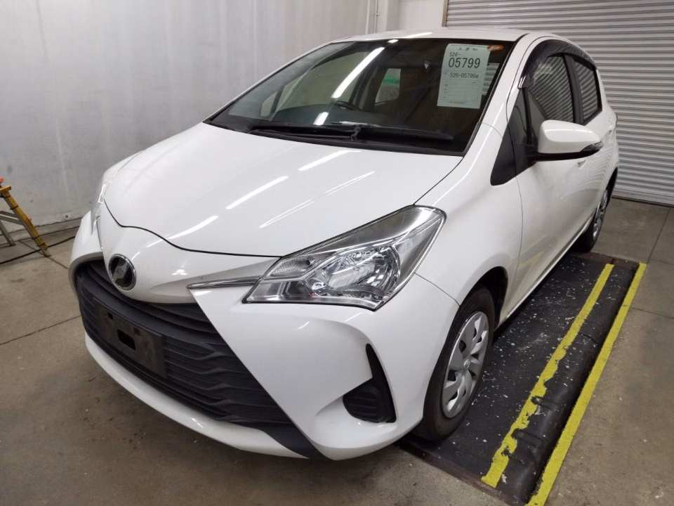 TOYOTA VITZ